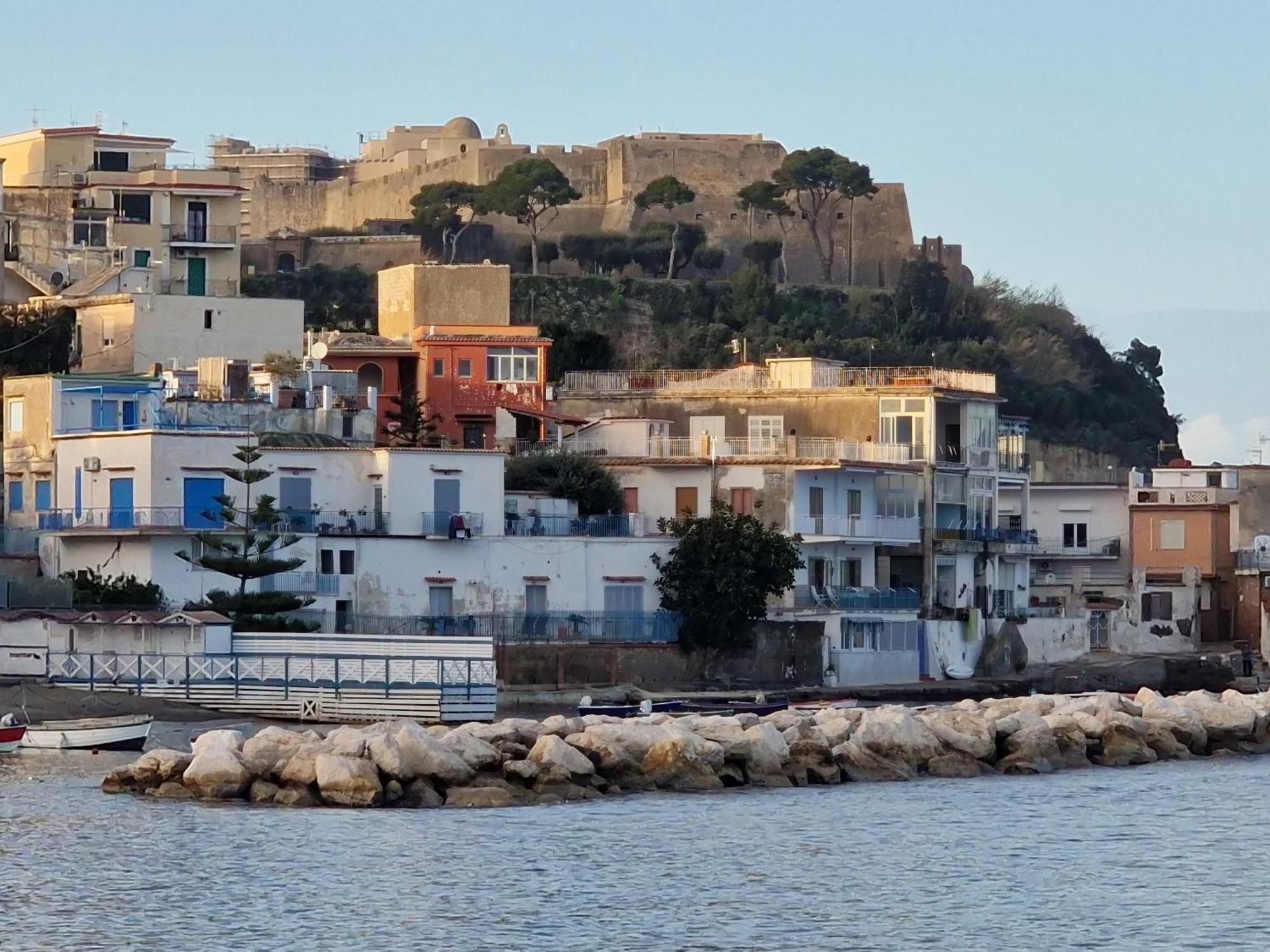 Boteco B&B Bacoli Bagian luar foto
